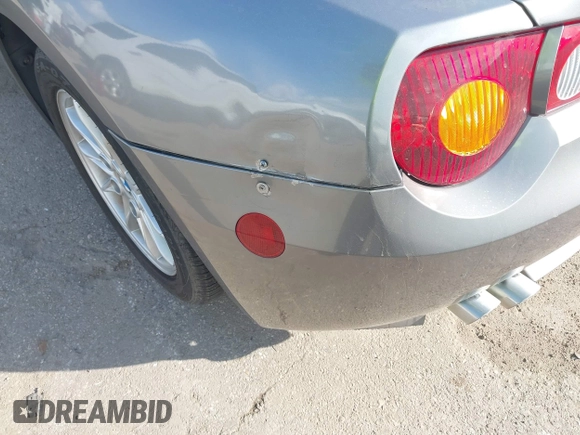 2003 BMW Z4 2.5i with VIN 4USBT33433LS46604, listed as a IAAI auction lot 41499924 with 158,874 mi miles and . Bid and sale history available at DreamBid. Image 6.