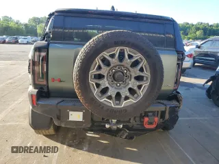 2024 GMC Hummer EV 3X with VIN 1GKB0RDC6RU102527, listed as a Copart auction lot 58865494 with 3,373 mi miles and Salvage Title. Bid and sale history available at carsss.com. Image 6.