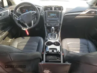 2016 Ford Fusion SE with VIN 3FA6P0HD3GR339932, listed as a Copart auction lot 57996755 with 136,120 mi miles and Non repairable. Bid and sale history available at DreamBid. Image 8.