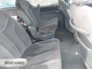 1996 Dodge Caravan SE with VIN 1B4GP45R9TB426378, listed as a IAAI auction lot 41947737 with 150,182 mi miles and . Bid and sale history available at carsss.com. Image 8.