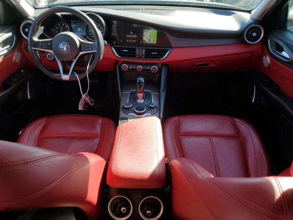 2017 Alfa Romeo Giulia Ti with VIN ZARFAEEN3H7560516, listed as a Copart auction lot 47307515 with 80,693 mi miles and Salvage Title. Bid and sale history available at carsss.com. Image 8.