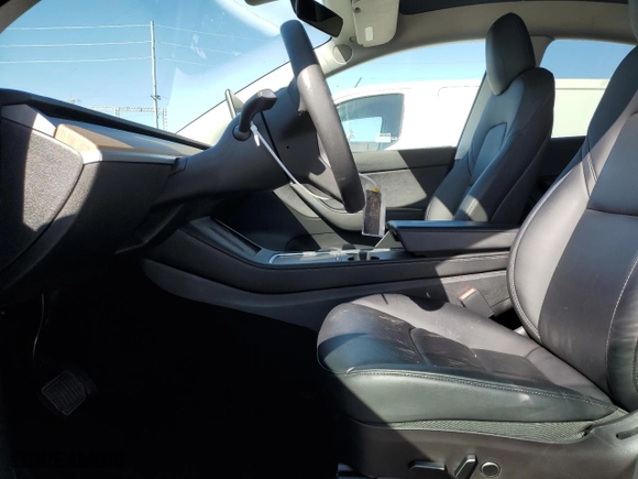 2022 Tesla Model Y Long Range with VIN 7SAYGDEE3NF370431, listed as a Copart auction lot 48947975 with 13,419 mi miles and Salvage Title. Bid and sale history available at carsss.com. Image 7.