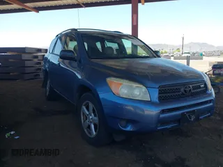 2008 Toyota RAV4 с VIN JTMBK33V985042841, выставлен на аукционе IAAI как лот 42294174 с пробегом 155 543 миль миль и . История ставок и продаж доступна на DreamBid. Изображение 1.
