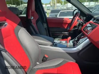 2022 Land Rover Range Rover Sport SVR z VIN SALWZ2RE6NA244093, wystawiony jako Copart lot #59608885 z przebiegiem 9 485 mil mil oraz Szkoda całkowita • Salvage title. Historia ofert i sprzedaży dostępna na DreamBid. Obrazek 5.
