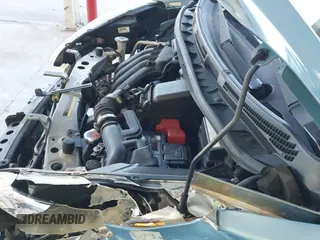 2015 Nissan Note S Plus z VIN 3N1CE2CP6FL418838, wystawiony jako IAAI lot #43219982 z przebiegiem 120 425 mil mil oraz . Historia ofert i sprzedaży dostępna na DreamBid. Obrazek 19.