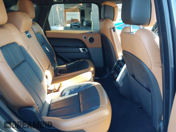 2019 Land Rover Range Rover Sport HSE Dynamic with VIN SALWV2SV8KA814418, listed as a IAAI auction lot 41612418 with 62,409 mi miles. Bid and sale history available at carsss.com. Image 8.