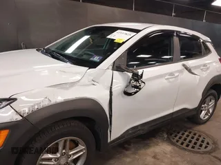 2019 Hyundai Kona SE with VIN KM8K1CAA9KU280118, listed as a IAAI auction lot 41937825 with 73,437 mi miles and . Bid and sale history available at carsss.com. Image 6.