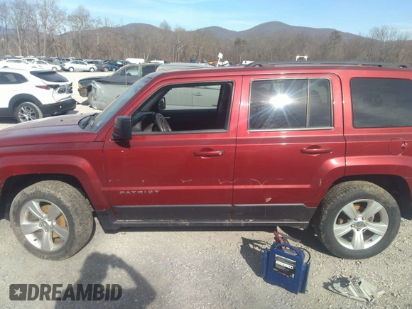2014 Jeep Patriot Sport with VIN 1C4NJRBB8ED689016, listed as a IAAI auction lot 41613215 with 180,047 mi miles and . Bid and sale history available at carsss.com. Image 15.