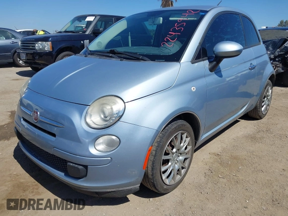 2013 FIAT 500 Pop z VIN 3C3CFFAR6DT747434, wystawiony jako IAAI lot #42518739 z przebiegiem 149 308 mil mil oraz . Historia ofert i sprzedaży dostępna na DreamBid. Obrazek 2.