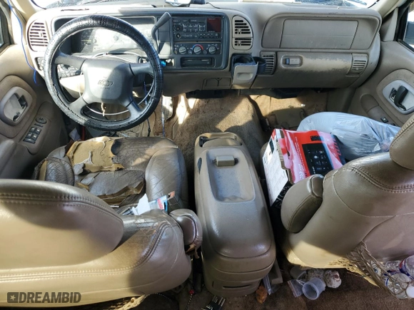 1998 Chevrolet Tahoe with VIN 1GNEK13R6WJ301110, listed as a Copart auction lot 82250854 with 260,109 mi miles and Clean Title. Bid and sale history available at carsss.com. Image 8.