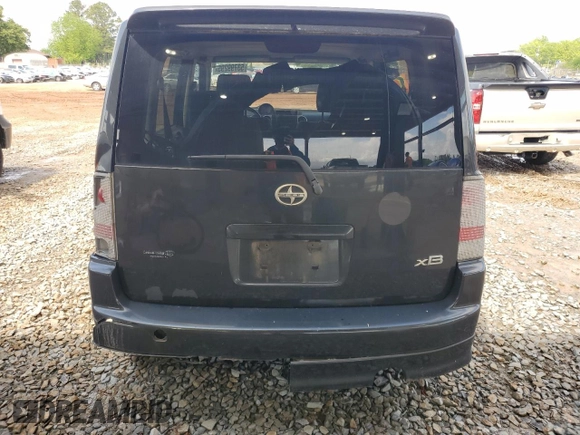 2006 Scion xB z VIN JTLKT324864112228, wystawiony jako Copart lot #53799295 z przebiegiem 145 024 mil mil oraz Szkoda całkowita • Salvage title. Historia ofert i sprzedaży dostępna na DreamBid. Obrazek 6.