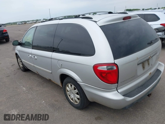 2006 Chrysler Town & Country Touring z VIN 2A4GP54L96R730719, wystawiony jako IAAI lot #42363419 z przebiegiem 186 173 mil mil oraz . Historia ofert i sprzedaży dostępna na DreamBid. Obrazek 3.