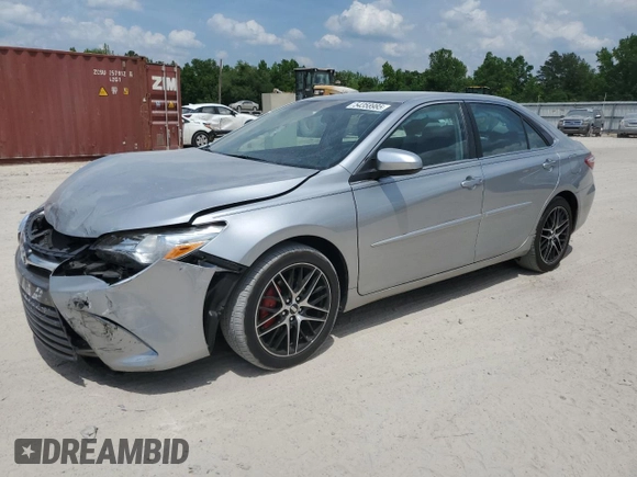 2015 Toyota Camry XLE with VIN 4T4BF1FKXFR498149, listed as a Copart auction lot 54358985 with 48,152 mi miles and Salvage Title. Bid and sale history available at carsss.com. Image 1.