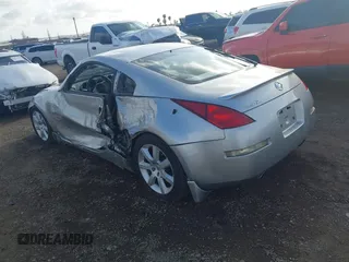 2004 Nissan 350Z Touring with VIN JN1AZ34E94T052137, listed as a IAAI auction lot 41939712 with 93,426 mi miles. Bid and sale history available at carsss.com. Image 3.