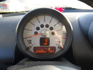2012 MINI Countryman with VIN WMWZB3C55CWM03612, listed as a IAAI auction lot 41445142 with 217,495 mi miles and . Bid and sale history available at DreamBid. Image 7.