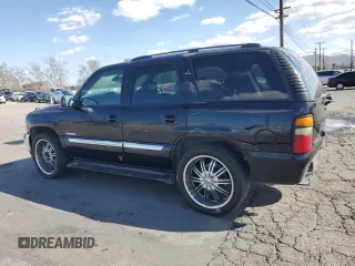 2004 GMC Yukon SLE with VIN 1GKEC13V44R263849, listed as a Copart auction lot 47528325 with 448,294 mi miles and Salvage Title. Bid and sale history available at carsss.com. Image 2.