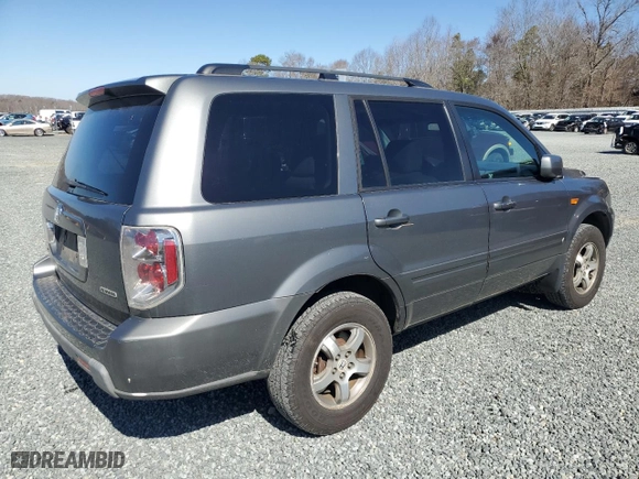 2008 Honda Pilot EX with VIN 5FNYF18468B031281, listed as a Copart auction lot 48573785 with 220,057 mi miles and Clean Title. Bid and sale history available at carsss.com. Image 3.