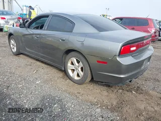 2011 Dodge Charger SE with VIN 2B3CL3CG0BH577061, listed as a IAAI auction lot 41889210 with 147,555 mi miles. Bid and sale history available at carsss.com. Image 3.