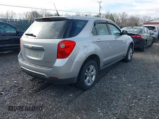 2010 Chevrolet Equinox LS with VIN 2CNFLCEW6A6389005, listed as a IAAI auction lot 41537723 with 129,633 mi miles. Bid and sale history available at carsss.com. Image 4.