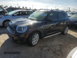 2024 MINI Countryman Cooper S with VIN WMZ53BR06R3S13056, listed as a Copart auction lot 74467254 with 1,923 mi miles and Non Repairable. Bid and sale history available at carsss.com. Image 1.