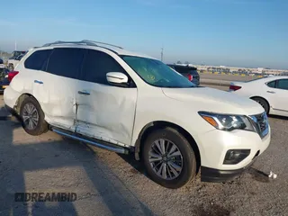 2019 Nissan Pathfinder SL with VIN 5N1DR2MN7KC582944, listed as a IAAI auction lot 41464872 with 70,031 mi miles and . Bid and sale history available at DreamBid. Image 1.