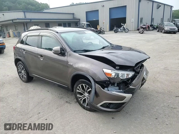 2016 Mitsubishi Outlander SEL z VIN JA4AR4AW5GZ052292, wystawiony jako Copart lot #60345175 z przebiegiem 62 762 mil mil oraz Szkoda całkowita • Salvage title. Historia ofert i sprzedaży dostępna na DreamBid. Obrazek 14.