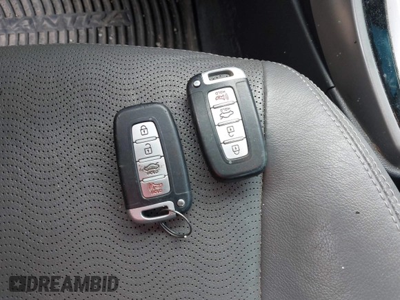 2012 Hyundai Elantra GLS с VIN KMHDH4AE8CU407441, выставлен на аукционе IAAI как лот 42125996 с пробегом 187 536 миль миль и . История ставок и продаж доступна на DreamBid. Изображение 11.