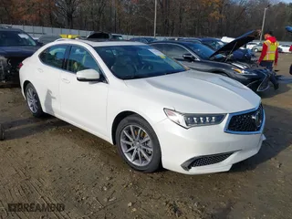 2018 Acura TLX with VIN 19UUB1F33JA005905, listed as a IAAI auction lot 41095605 with 43,664 mi miles. Bid and sale history available at carsss.com. Image 1.