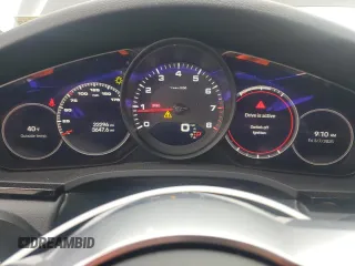 2023 Porsche Cayenne with VIN WP1BA2AY8PDA26241, listed as a Copart auction lot 46099305 with 22,296 mi miles and Salvage title. Bid and sale history available at DreamBid. Image 9.