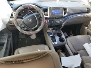 2018 Honda Ridgeline RTL-T z VIN 5FPYK3F64JB005416, wystawiony jako Copart lot #54163835 z przebiegiem 57 677 mil mil oraz Szkody całkowita. Historia ofert i sprzedaży dostępna na DreamBid. Obrazek 8.
