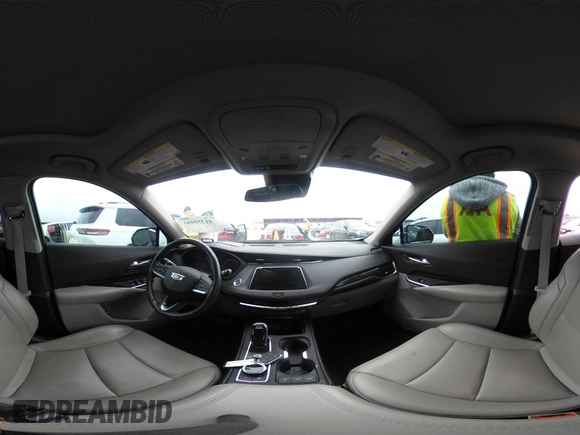 2020 Cadillac XT4 FWD Premium Luxury с VIN 1GYFZCR48LF142955, выставлен на аукционе IAAI как лот 41255161 с пробегом 39 830 миль миль и . История ставок и продаж доступна на DreamBid. Изображение 18.
