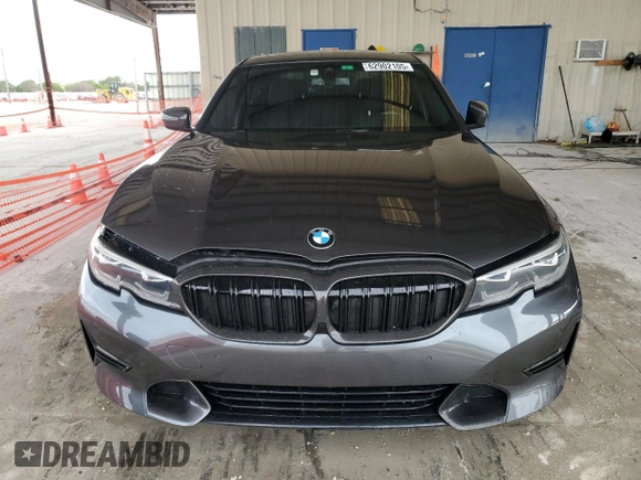 2021 BMW 3 Series 330i with VIN 3MW5R1J08M8C07583, listed as a Copart auction lot 62902105 with 52,524 mi miles and Salvage title. Bid and sale history available at DreamBid. Image 5.