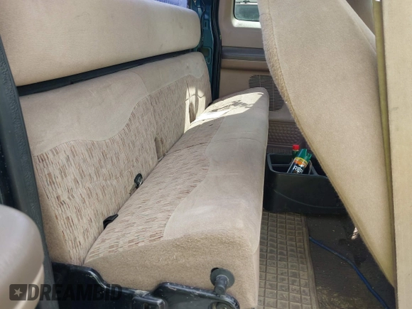 1999 Ford F-250 XL with VIN 1FTNX21SXXEC15587, listed as a IAAI auction lot 42166240 with 144,394 mi miles and . Bid and sale history available at DreamBid. Image 8.