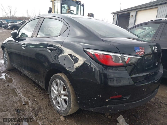 2017 Toyota Yaris iA with VIN 3MYDLBYV6HY190569, listed as a IAAI auction lot 41497732 with 138,221 mi miles. Bid and sale history available at carsss.com. Image 3.