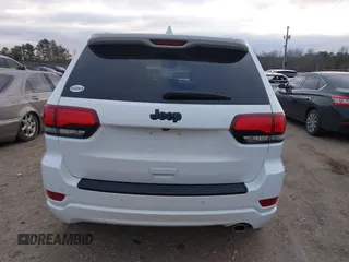 2018 Jeep Grand Cherokee Laredo E with VIN 1C4RJEAG6JC339813, listed as a IAAI auction lot 41239612 with 109,443 mi miles. Bid and sale history available at carsss.com. Image 16.
