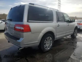 2010 Lincoln Navigator с VIN 5LMJJ3J5XAEJ00018, выставлен на аукционе Copart как лот 82041504 с пробегом 168 159 миль миль и Списание • Salvage title. История ставок и продаж доступна на DreamBid. Изображение 3.