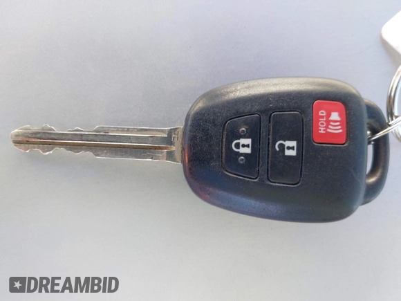 2018 Toyota Highlander LE with VIN 5TDZARFH0JS036002, listed as a IAAI auction lot 42281311 with 106,714 mi miles and . Bid and sale history available at DreamBid. Image 11.