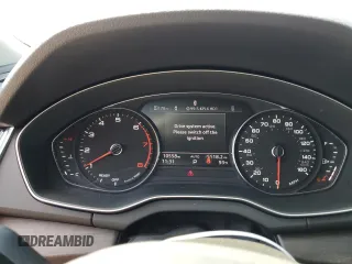 2022 Audi Q5 Premium with VIN WA1ABAFY2N2125394, listed as a Copart auction lot 68739404 with 10,558 mi miles and Salvage title. Bid and sale history available at DreamBid. Image 9.