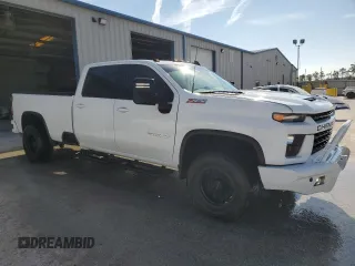 2022 Chevrolet Silverado 3500HD LT with VIN 1GC4YTEY7NF291675, listed as a Copart auction lot 78471754 with 70,692 mi miles and Salvage Title. Bid and sale history available at carsss.com. Image 4.