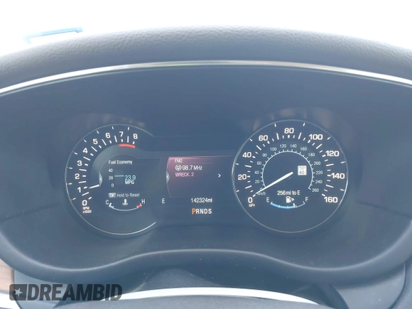 2015 Lincoln MKC with VIN 5LMCJ1A93FUJ30944, listed as a IAAI auction lot 41835261 with 142,324 mi miles. Bid and sale history available at carsss.com. Image 7.