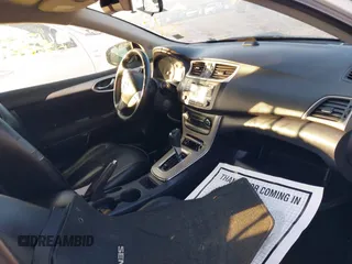 2015 Nissan Sentra SV z VIN 3N1AB7APXFL637060, wystawiony jako IAAI lot #41196960 z przebiegiem Nie podano mil oraz . Historia ofert i sprzedaży dostępna na DreamBid. Obrazek 5.