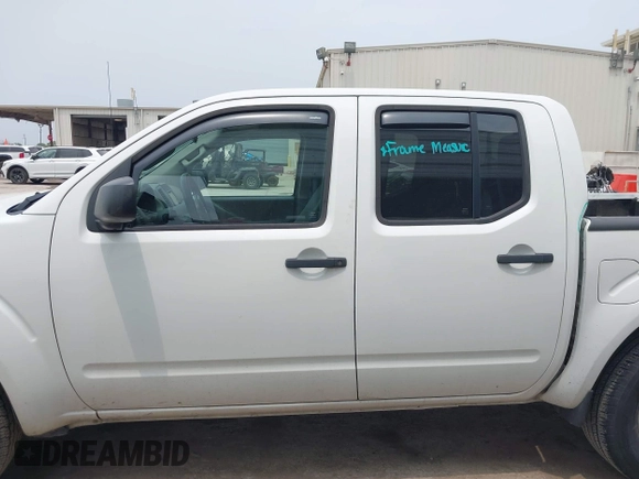 2017 Nissan Frontier SV z VIN 1N6AD0EV8HN726360, wystawiony jako IAAI lot #42299072 z przebiegiem 149 645 mil mil oraz . Historia ofert i sprzedaży dostępna na DreamBid. Obrazek 15.
