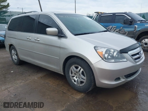 2006 Honda Odyssey EX-L z VIN 5FNRL38766B018014, wystawiony jako IAAI lot #41497144 z przebiegiem 230 225 mil mil oraz . Historia ofert i sprzedaży dostępna na DreamBid. Obrazek 1.