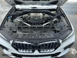2022 BMW X6 M50i with VIN 5UXCY8C06N9K81254, listed as a Copart auction lot 44739935 with 70,059 mi miles and Clean Title. Bid and sale history available at carsss.com. Image 5.