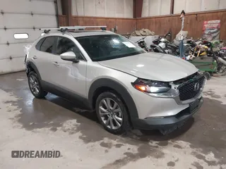 2024 Mazda CX-30 S Preferred z VIN 3MVDMBCM6RM609392, wystawiony jako IAAI lot #42519708 z przebiegiem 40 757 mil mil oraz . Historia ofert i sprzedaży dostępna na DreamBid. Obrazek 1.