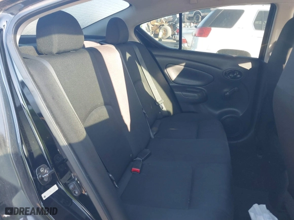 2015 Nissan Versa SV with VIN 3N1CN7AP5FL934737, listed as a IAAI auction lot 41891138 with 107,299 mi miles. Bid and sale history available at carsss.com. Image 8.