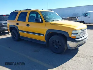 2005 Chevrolet Tahoe Z71 z VIN 1GNEK13T25R166106, wystawiony jako IAAI lot #41677772 z przebiegiem 200 782 mil mil oraz . Historia ofert i sprzedaży dostępna na DreamBid. Obrazek 1.
