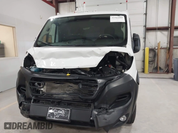 2024 Ram ProMaster Cargo Tradesman with VIN 3C6LRVVG8RE129248, listed as a IAAI auction lot 41985688 with 15,770 mi miles. Bid and sale history available at carsss.com. Image 13.