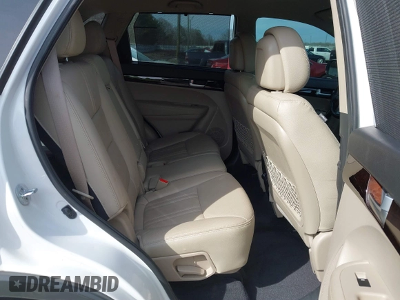 2015 Kia Sorento EX with VIN 5XYKU4A7XFG638114, listed as a IAAI auction lot 41429929 with 160,891 mi miles. Bid and sale history available at carsss.com. Image 8.