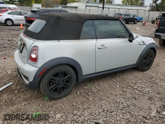 2015 MINI Convertible S with VIN WMWZP3C57F2A91437, listed as a Copart auction lot 53883525 with 28,185 mi miles and Salvage title. Bid and sale history available at DreamBid. Image 3.
